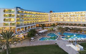 Constantinou Bros Athena Royal Beach Hotel (Adults Only)